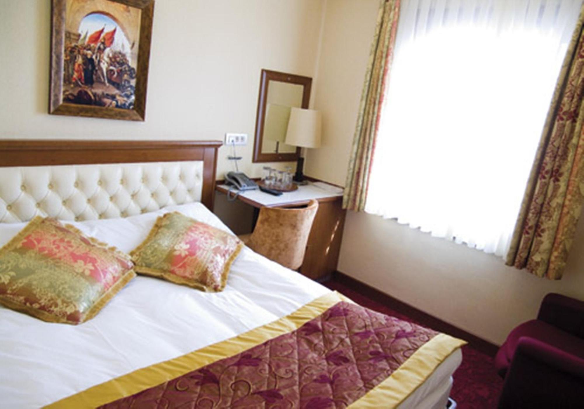 Hotel Linda — Fotók 1